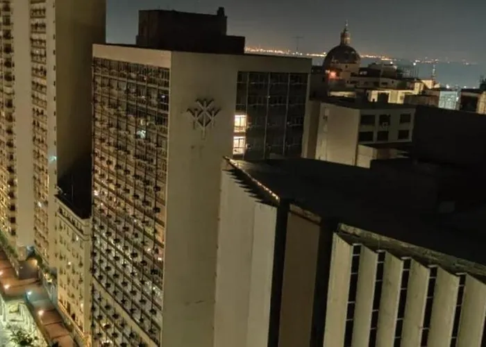 Apartamento 20º Andar Vista Linda Próx A Santa Casa, Ufrgs - Serviços Inteligentes Por Fioravante Porto Alegre